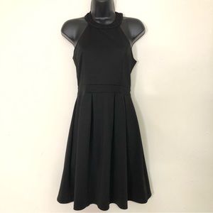 Bery Dress Black A-Line Skater Dress - Size: Small